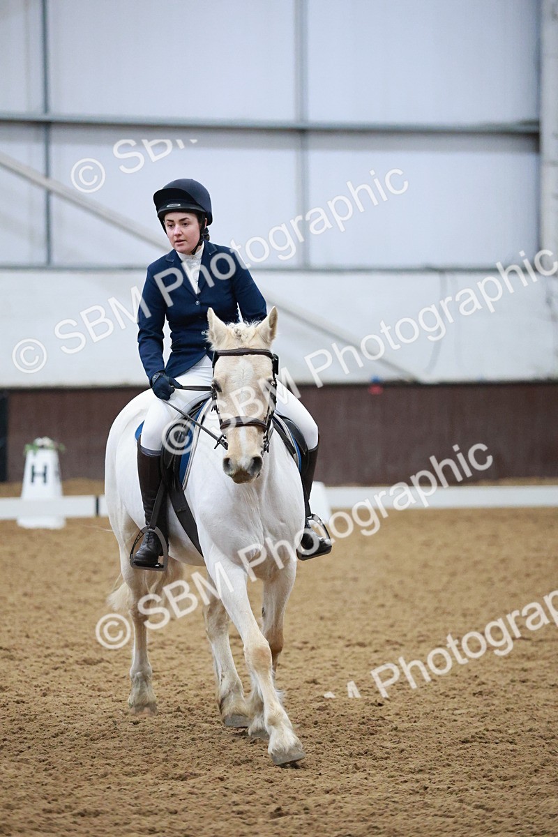 SBM_000189 - Class 17-6-18 - TQ U21 Novice 3Novice 3-MQ Open Prelim 1