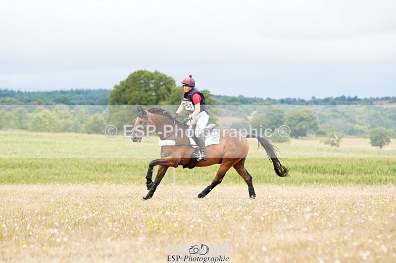 250803A-123756-13054 - M-554-Lucy.Henretty-Lee-AMANDI.VIVENDI