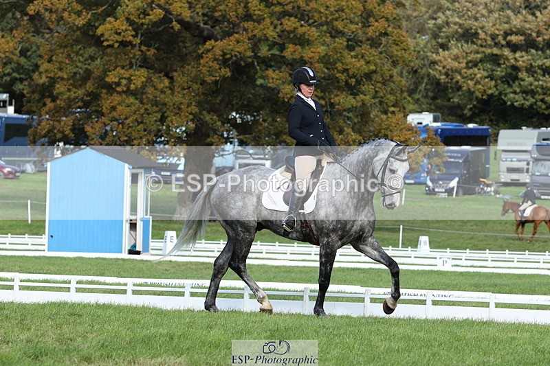 251024A-121708-10151 - D-360-Hannah.Norvill