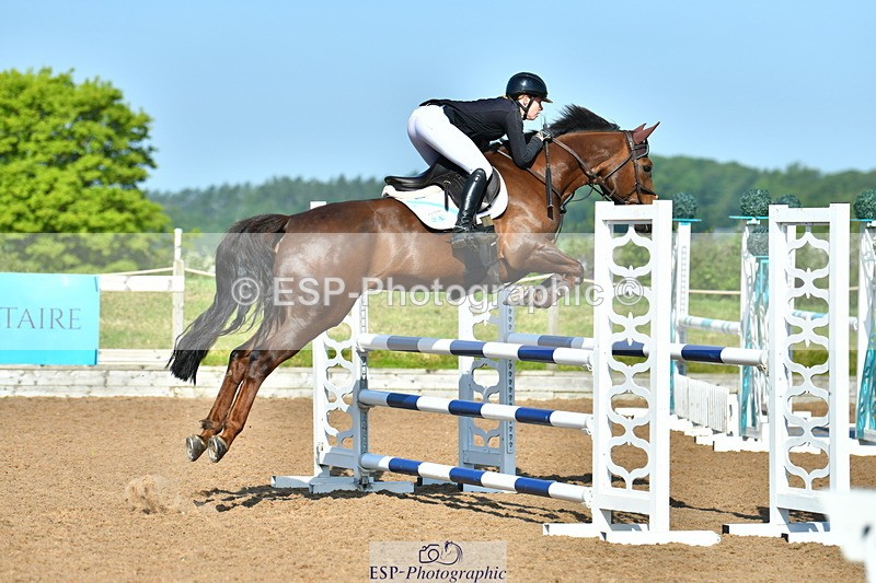 230527A-091648-02936 - Cls 13 Snr 1.05m + 1.10m Open