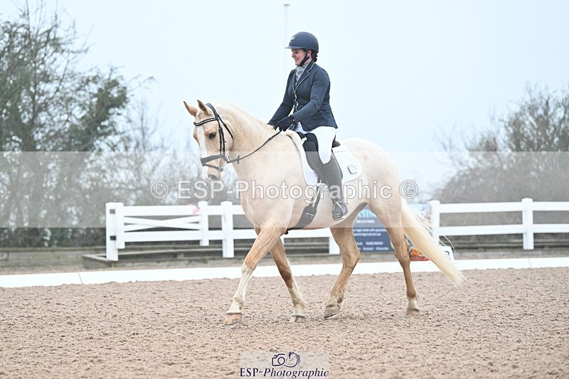 240217A-091815-00326 - 130-Kate.Kerswell-Top.Gun.RB