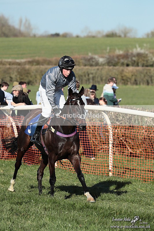 PtP 210326 851 - VWH Cirencester Races 21/03/26