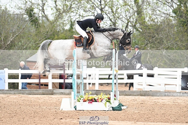 250424-121550-04231 - Cls 21 - 1 Star Gold Tour