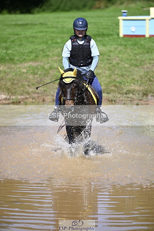 240728B-112607-01056 - Theo's Group XC