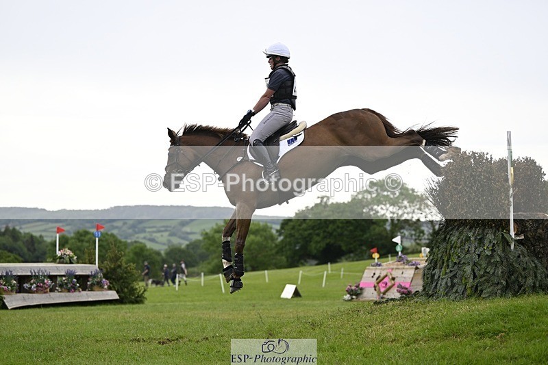 240525-173045-18626 - 289-JUST_A_JOLLY-Flora_Harris