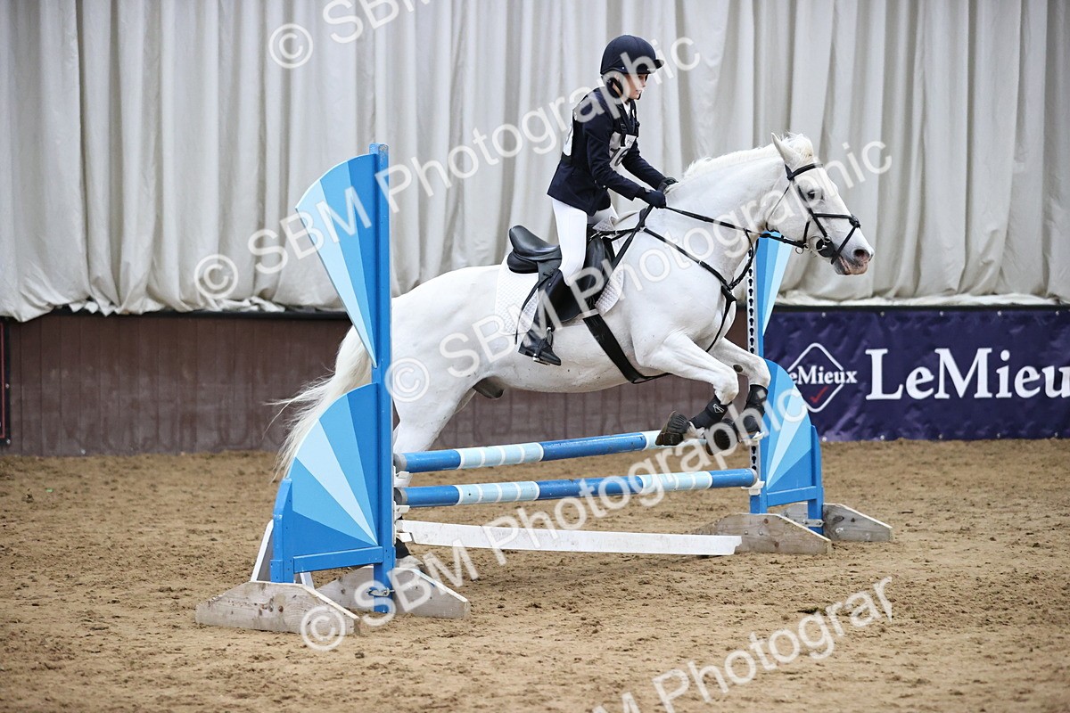 SBM_001757 - Class 5 - Henlow Veterinary Hospital 70cm