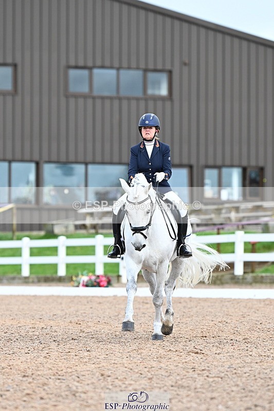 240218A-132433-07834 - 197-Pru.McNulty-Cnoc.an.noinin.Clover