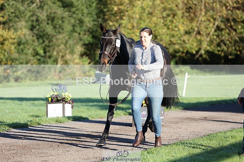 241027-083641-14688 - 329-Lisa.Donner-NOTNOWBABE