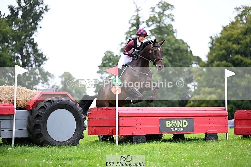 240803-110610-01200 - 056-Ellie_Batten-KING_KASHU