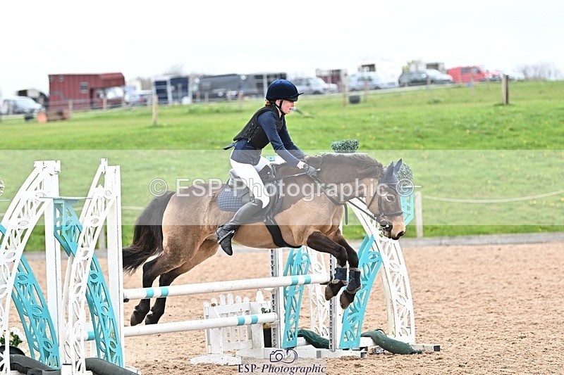 250414-103604-00155 - 80cm Round 1