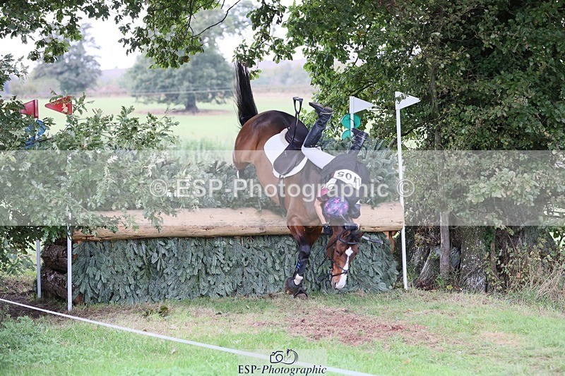 231020-134143-09142 - 105-BRIGHT.KNIGHT.III-Janet.Clarke-XC