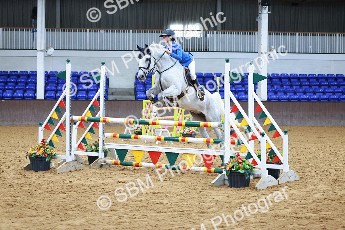 SBM_001106 - Class 4 - Senior Newcomers - 1.10m