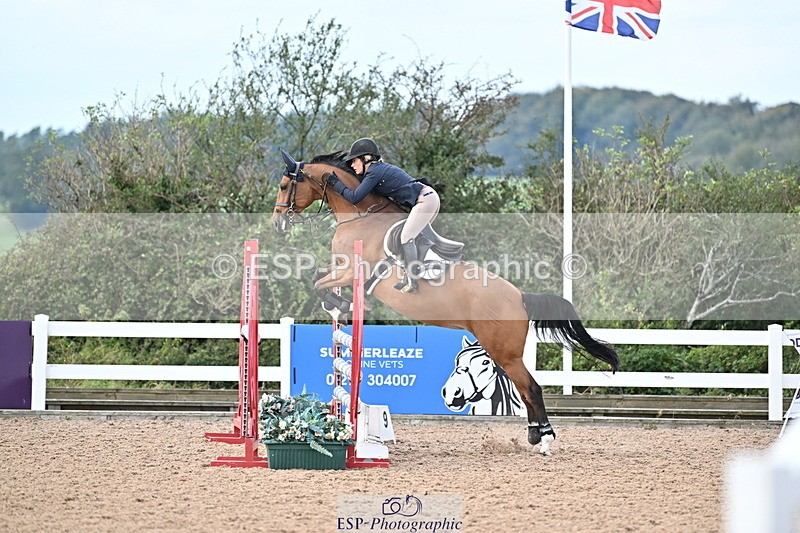 241004A-132237-02172 - Fri 10 1.05m amateur Quals