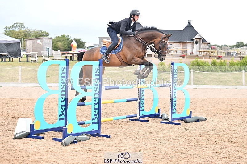 250827B-142548-00729 - Cls 6 Snr Fox 1.20m & Cls 7 1.30m