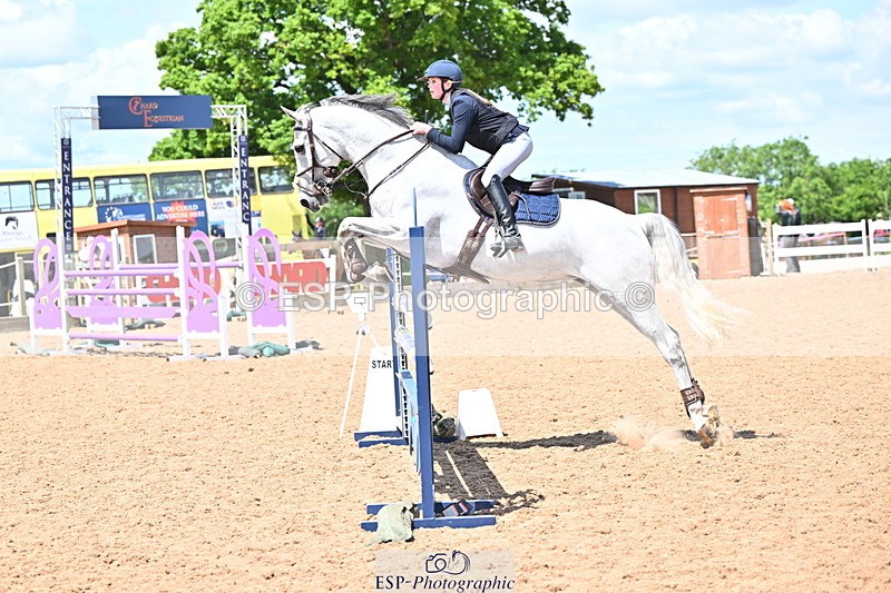 240608A-130535-02473 - Cls 4 Snr Newcomers and 1.10m Open