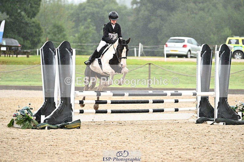 240824X-100510-23517 - 70cm Round 2 9.30 to 10.30