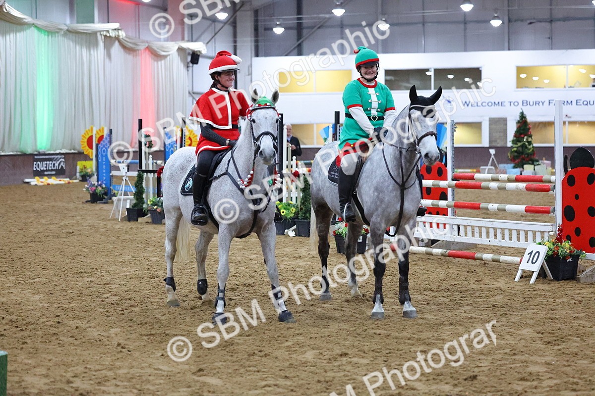 SBM_004351 - Class 20 - Pairs Relay Jumping 1.10m