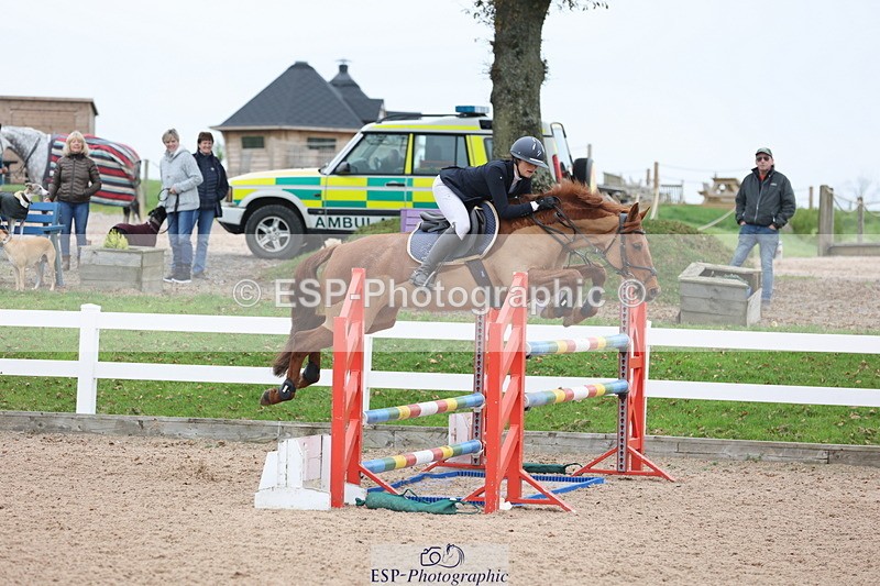 241101A-121840-01717 - FRI Cls 5 Newcomers and 1.10m Open