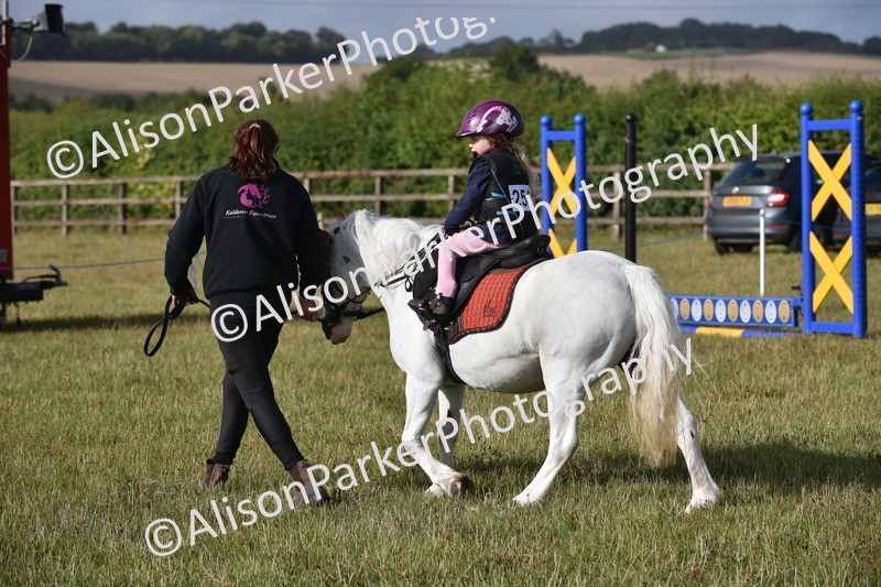 20250831-0240 - Class 6 - Minimus Jumping 30cm