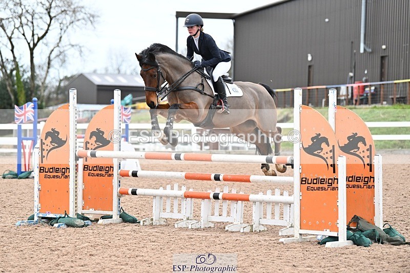 250112-112545-01027 - Cls 19 Snr 1.05m Open