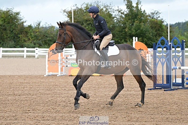 240925A-105916-00174 - Cls 1 British Novice and 90cm Open