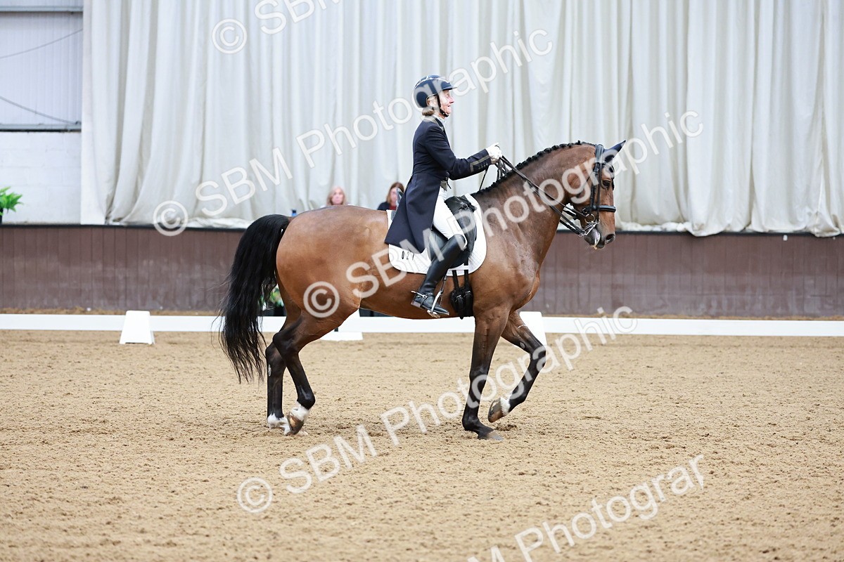 SBM_015914 - Class 5 - FEI INT II - 15.48-17.00