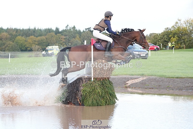 251024A-155358-14629 - C-252-Margaux.Crouail