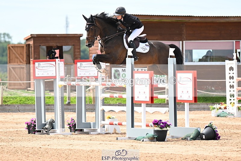 240718A-141505-05934 - Cls 33, YH 7 Yr Olds 1.30m