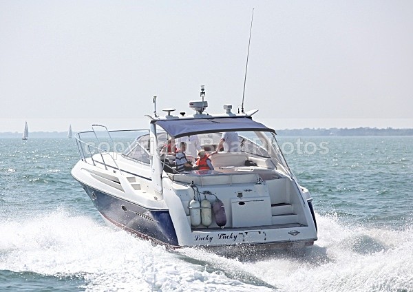 090529 LUCKY LUCKY IMG_4858 - Motorboats - Open