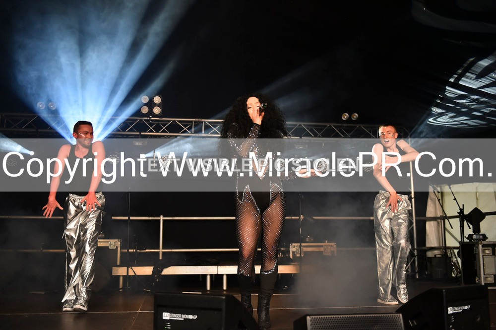 SH4_6243 - The Cher Experience