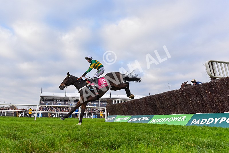 151124-Race 3-Jonbon-8884 - Race 3