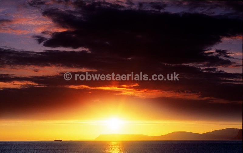 A743GX2 Sunset over the Island of Mull in 2002 - Photographers favourites
