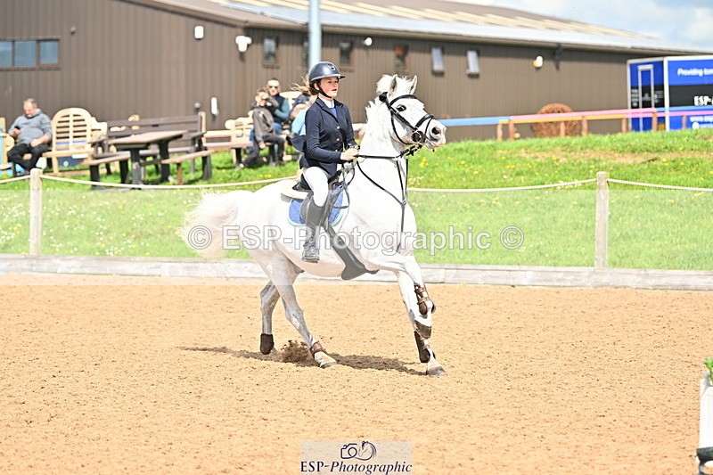 240504A-114832-01306 - Cls 3 Pony Discovery & 90cm Open