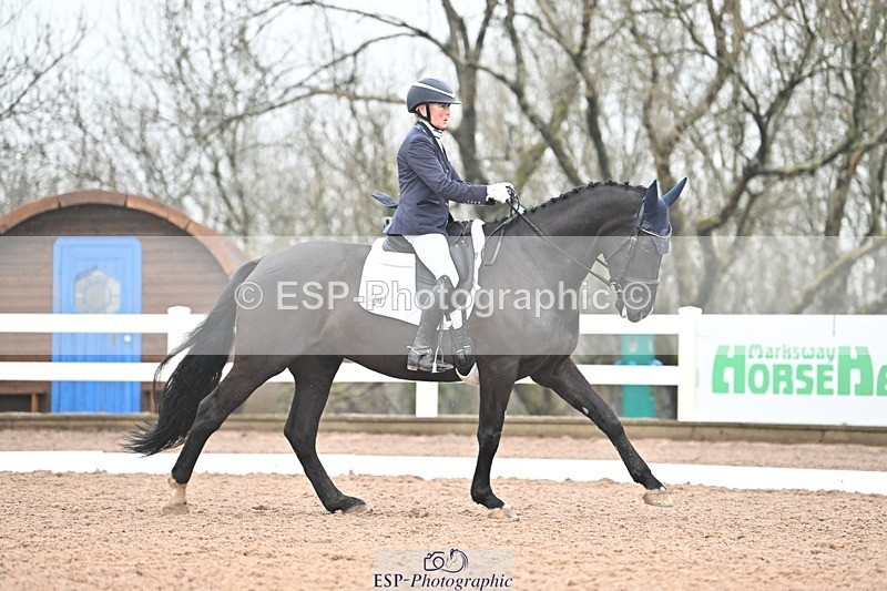 250215-135917-03970 - 228-Louise.Hutchinson-Shovern.Noire