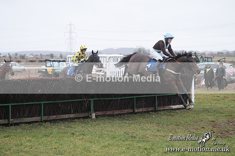 PtP 260125 726 - Cocklebarrow Point-to-Point racing with the Heythrop Hunt 26/01/25