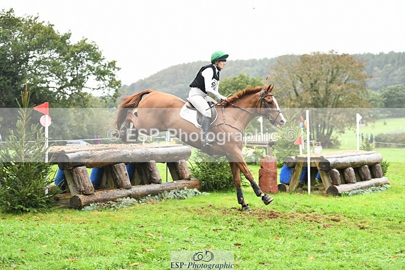 231021-112052-15225 - 663-GROOVY.GUY-Hannah.Watson-SC+XC