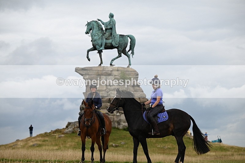 DSC_5432 - Time at Statue 11:46 to 12:16