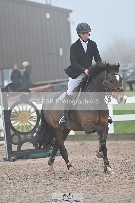 251115-124245-01055 - Cls 10 Pony Foxhunter and 1.10m Open