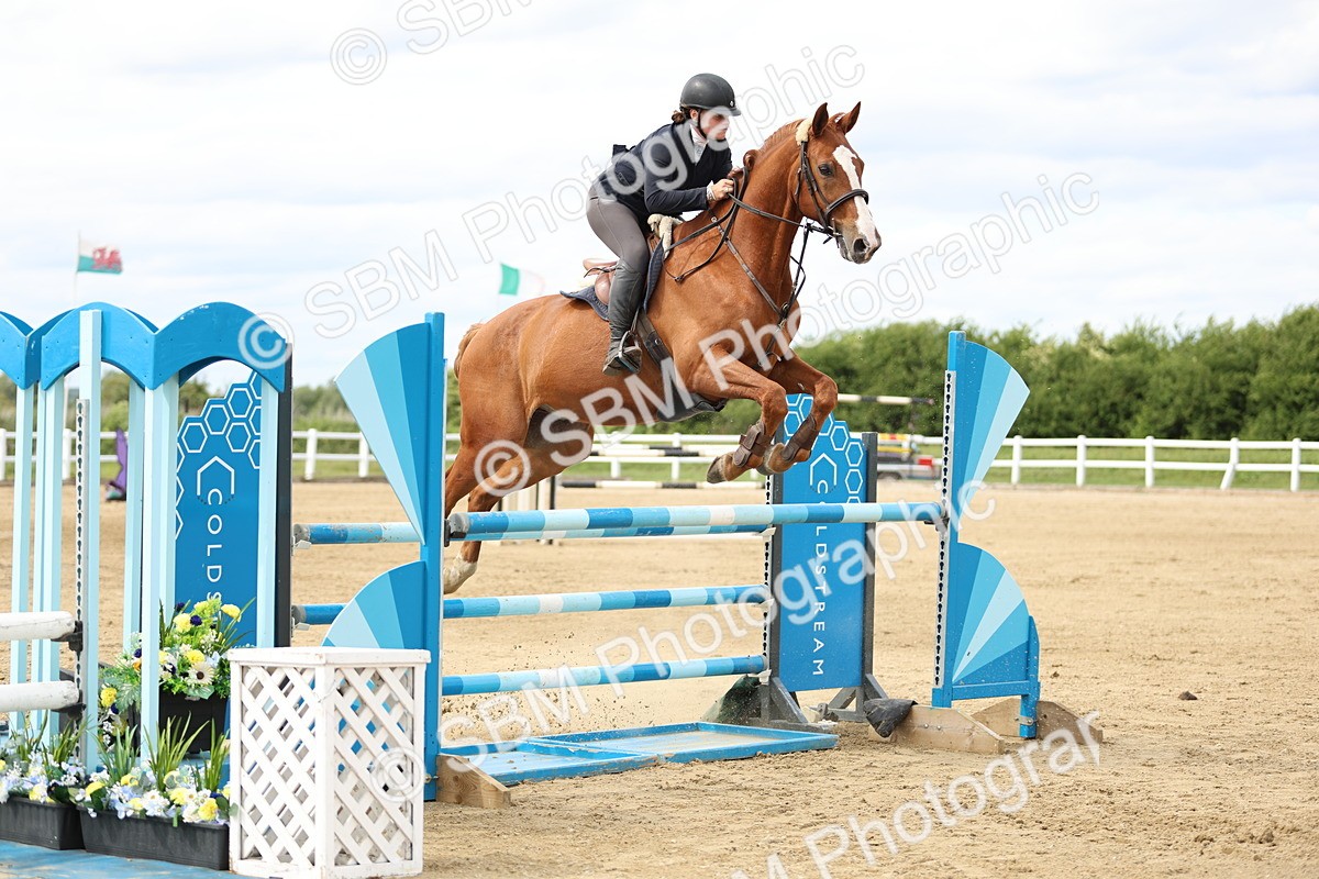 SBM_001323 - Class 5 - Senior Foxhunter - 1.20m