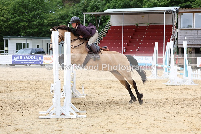 3E7A5050 - Class 9: 80cm Senior