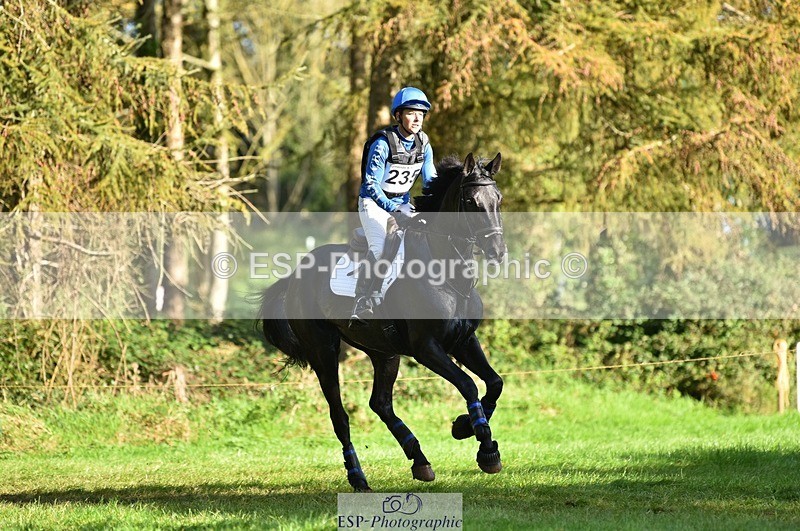 231022-104918-25393 - 235-MON'SAILLE-Carolyne.Ryan-Bell-XC