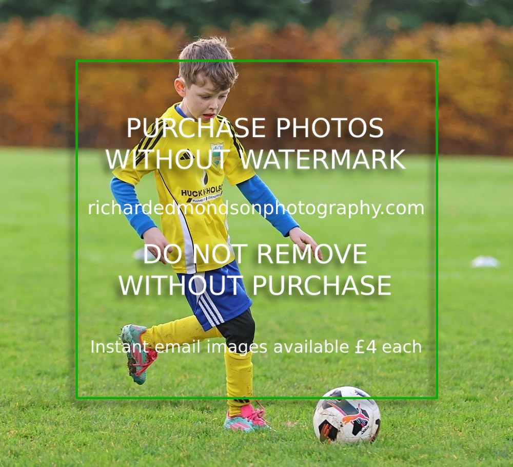 533A3060 - Kendal Utd U8's vs Sedbergh Wanderers Juniors U8 (8/11/25)