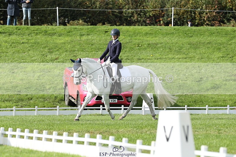 251024A-133540-12606 - H-652-Amelie.Perceval