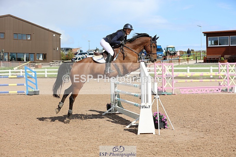 250913-142446-07365 - Cls 25 1.05m Amateur Quali