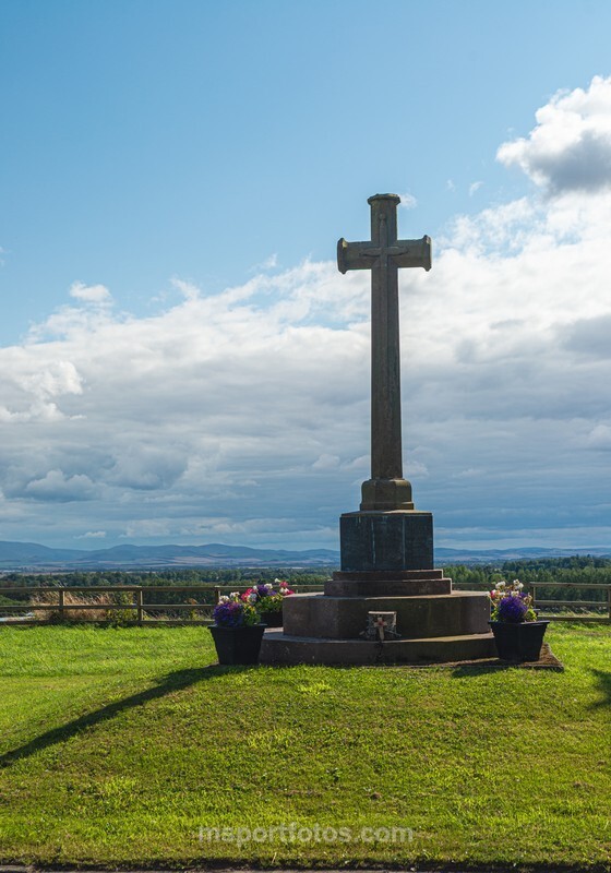 WW1 & WW2 memorial in the Scottish Borders - Travel, city/land scapes