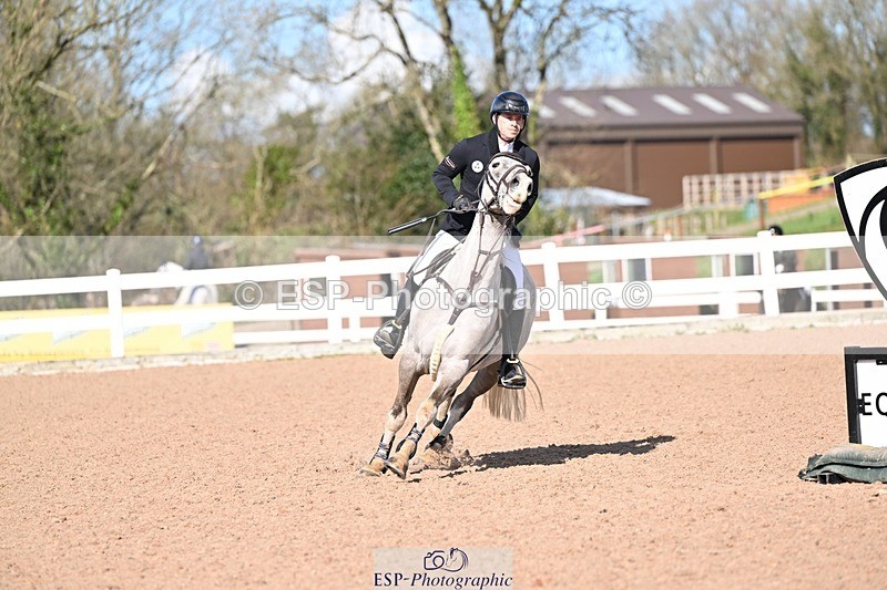 260314-135048-03437 - Cls 24 1.05m Amateur Quali
