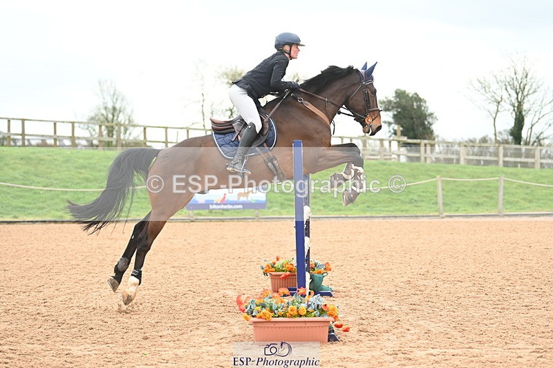 240316A-105304-02906 - Cls 14 Snr Newcomers