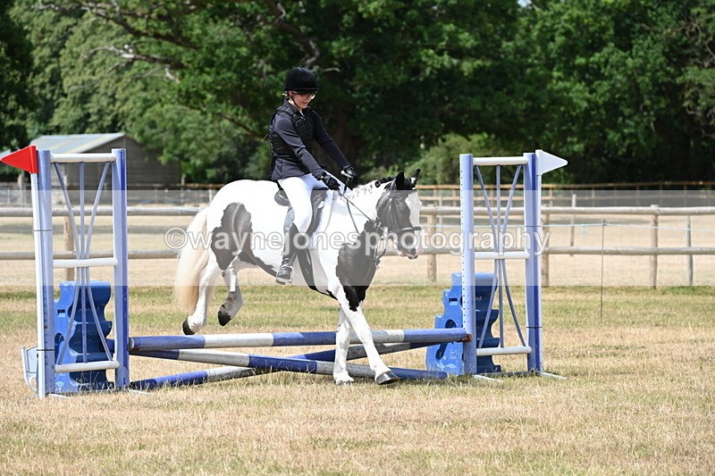 WJ6_5318 - Class 12 Minimus Jumping 45cm