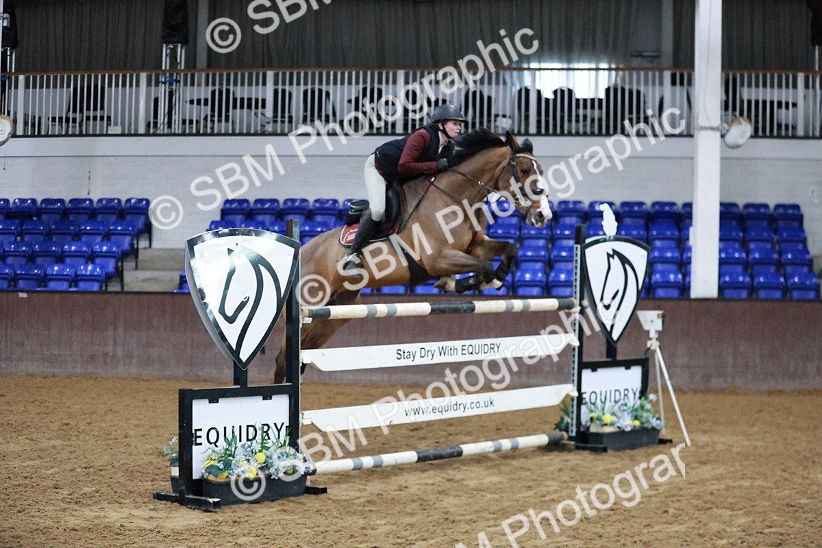 SBM_001372 - Class 5 - Senior Foxhunter 1.20m