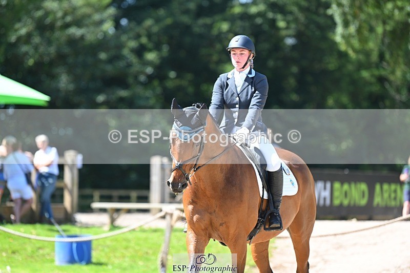 230811-124331-01374 - Cls 4 Adv Medium Silver